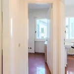 Lavarello By Interhome Домазо